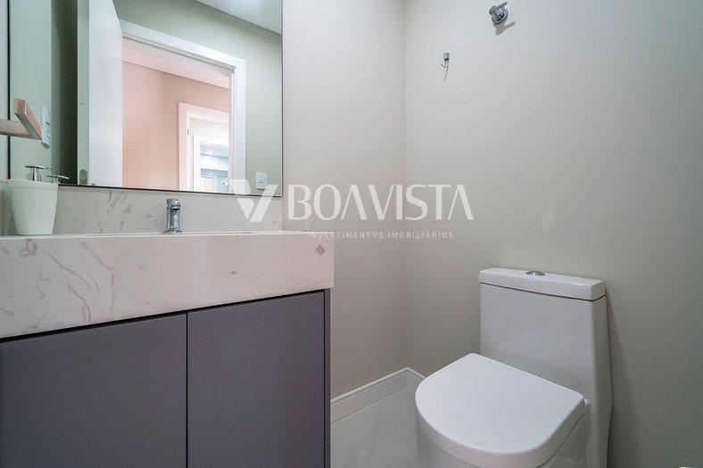 Apartamento alto padrão com piscina