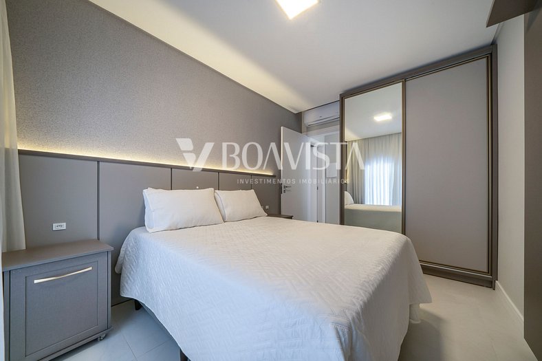 Apartamento alto padrão com piscina