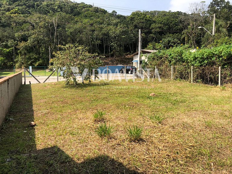 Lote com projeto aprovado, luz e agua