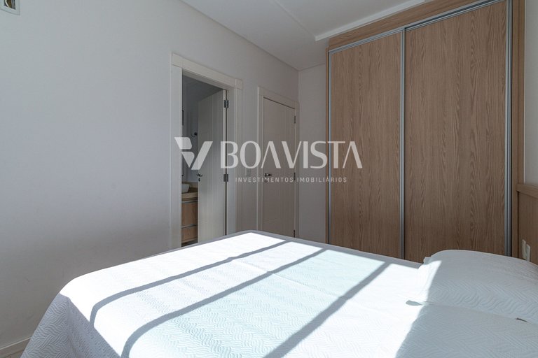 Rent Apartment 3 bedrooms sea view Bombas SC