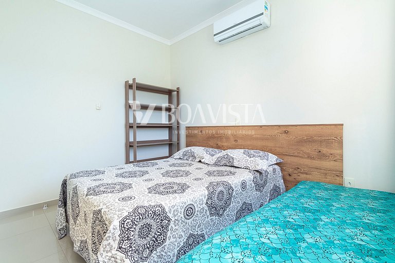 Rent Apartment 3 bedrooms without a suite 100m Mar | Pumps /